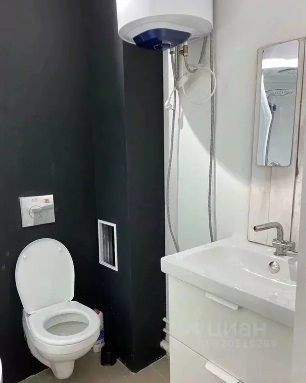 Студия Пермский край, Пермь ул. Куйбышева, 109А (26.3 м) - Фото 1