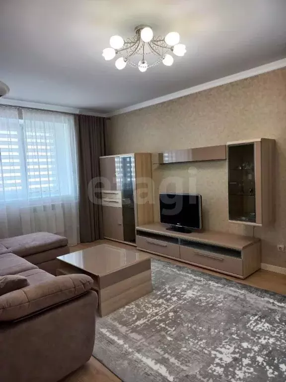 3-к кв. Брянская область, Брянск ул. Дуки, 59/10 (84.0 м) - Фото 0