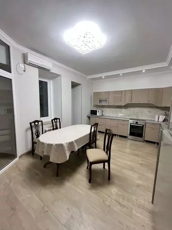 4-к кв. Астраханская область, Астрахань бул. Победы, 2 (180.0 м) - Фото 2