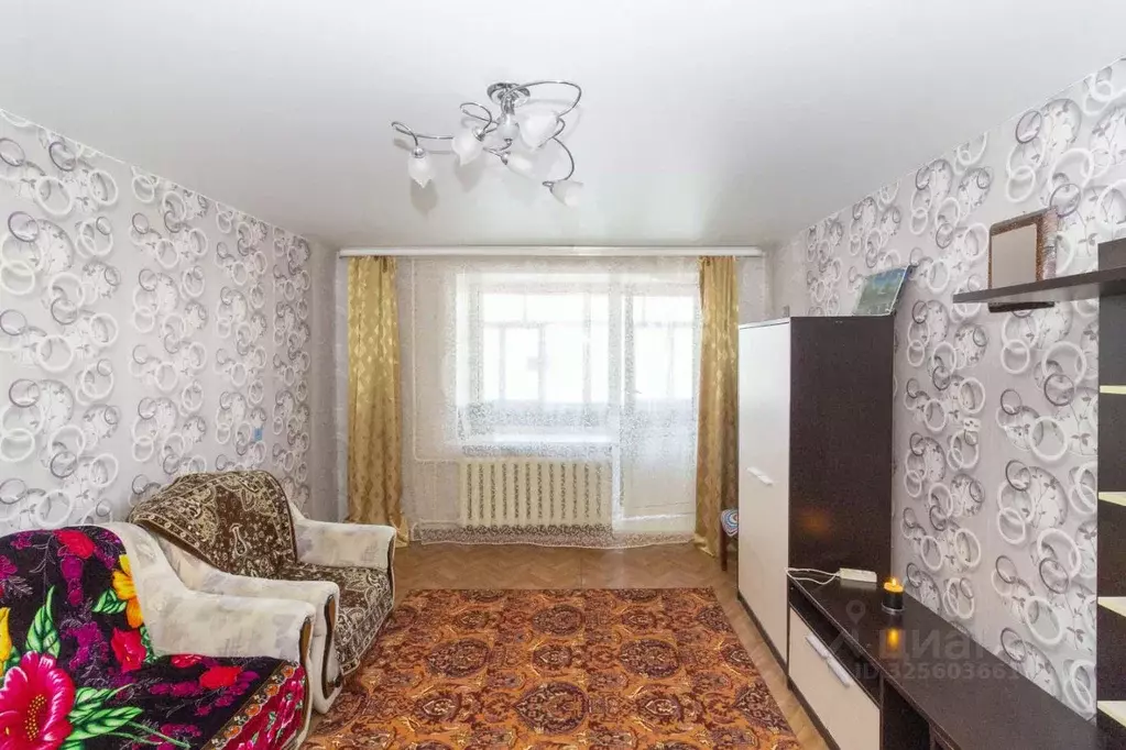 2-к кв. Тюменская область, Тюмень ул. Гастелло, 73 (47.5 м) - Фото 2