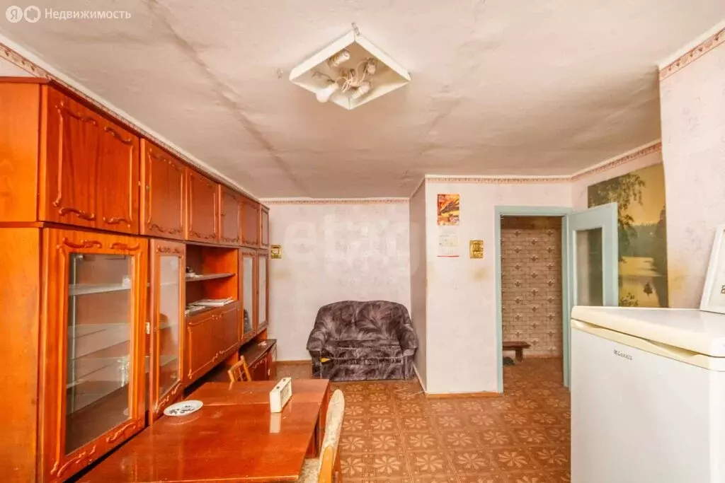 3-комнатная квартира: Ишим, Малая Садовая улица, 60 (49.6 м) - Фото 2