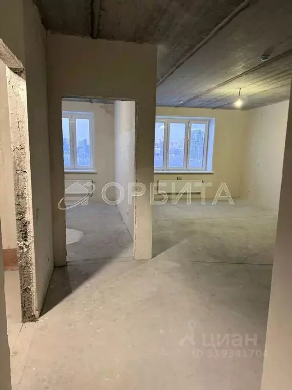 2-к кв. Тюменская область, Тюмень Новгородская ул., 22 (69.7 м) - Фото 1