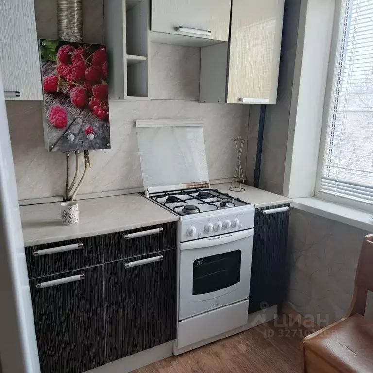 2-к кв. Новгородская область, Великий Новгород ул. Ломоносова, 10 ... - Фото 1