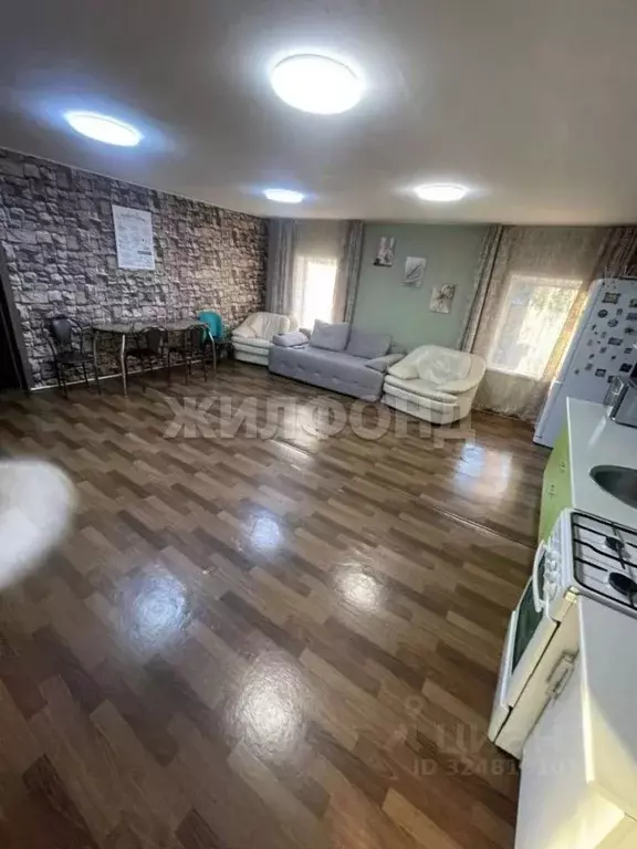 Дом в Новосибирская область, Новосибирск Средний пер., 45 (101 м) - Фото 1