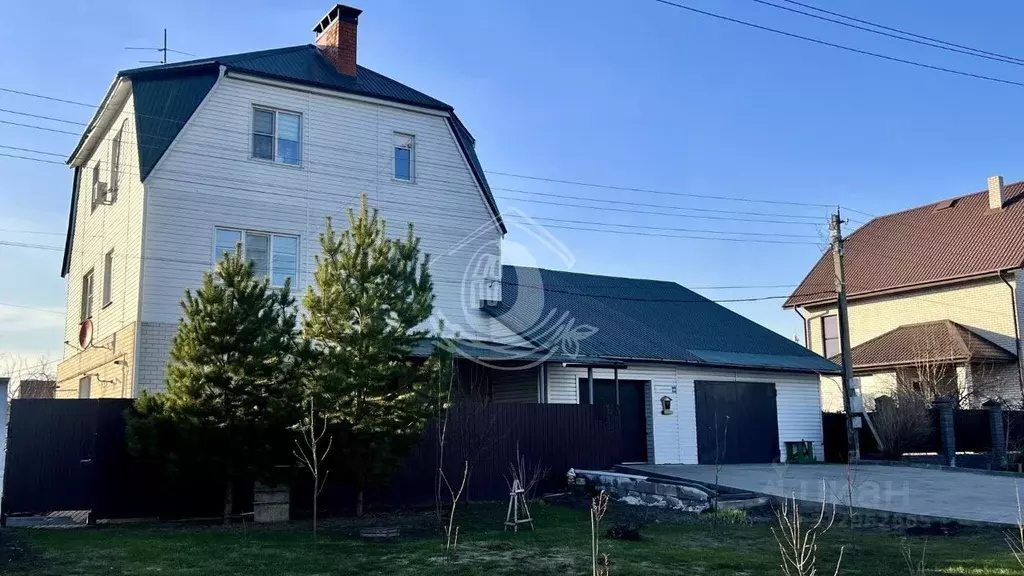 Таунхаус в Алтайский край, Барнаул Геодезическая ул., 142 (73 м) - Фото 1