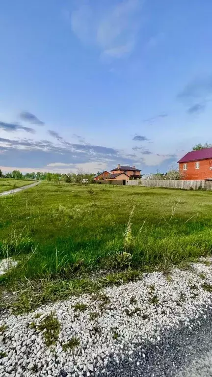 Участок в Московская область, Домодедово городской округ, д. Голубино ... - Фото 1