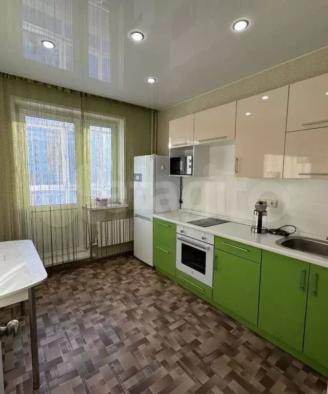 1-к. квартира, 40 м, 9/14 эт. - Фото 0