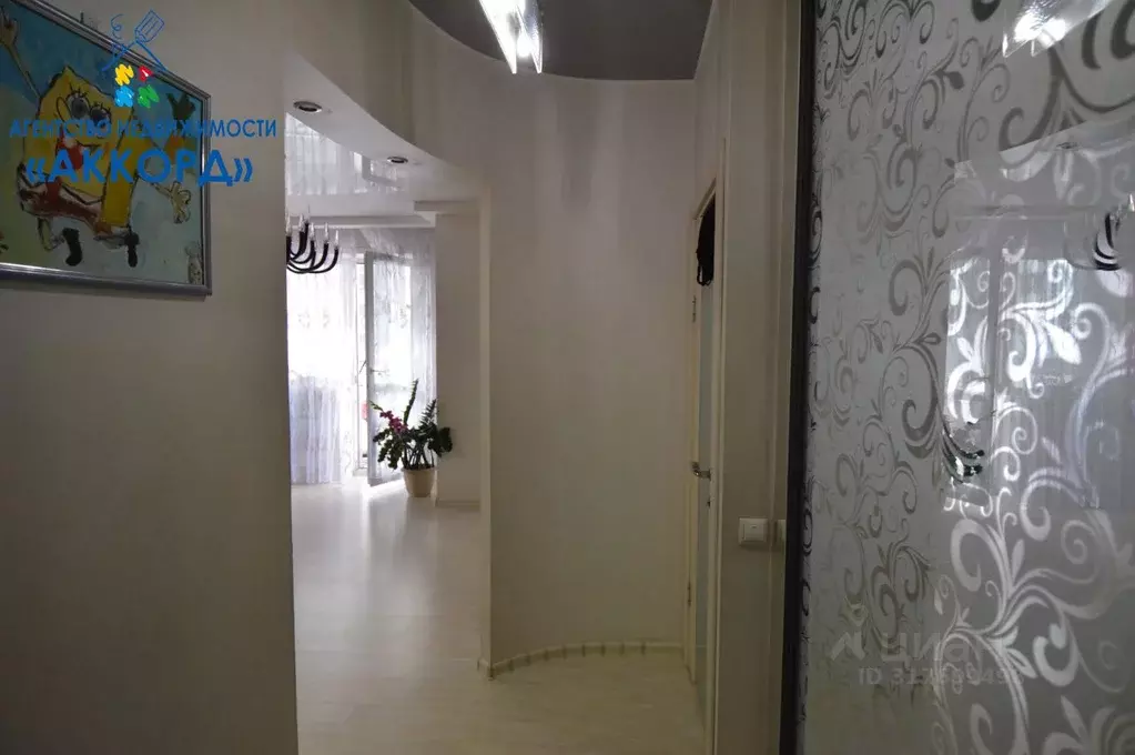 3-к кв. Алтайский край, Барнаул Партизанская ул., 105 (79.4 м) - Фото 2