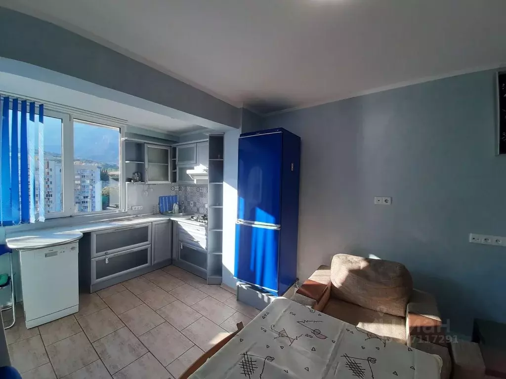 2-к кв. Крым, Ялта ул. Блюхера, 50 (60.0 м) - Фото 0