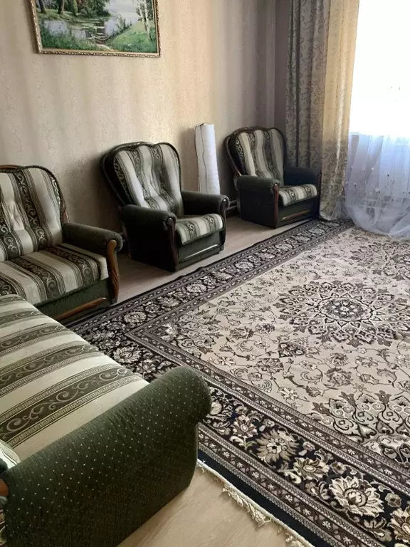 2-к кв. Ульяновская область, Ульяновск ул. Федерации, 63 (63.0 м) - Фото 0
