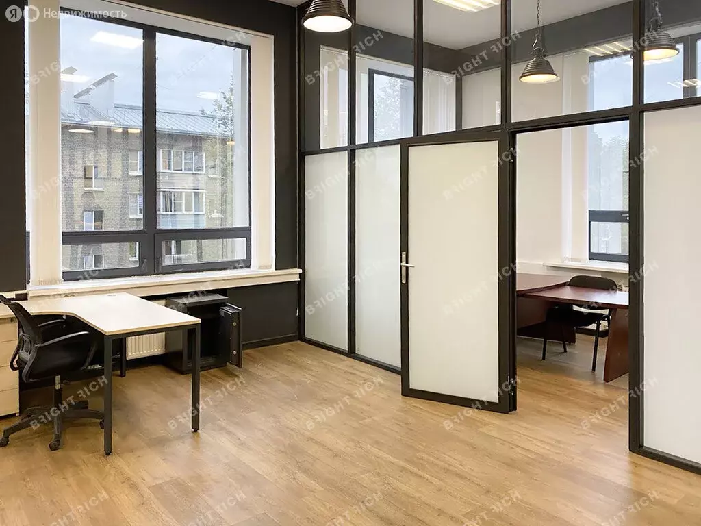 Офис (6794.1 м) - Фото 1