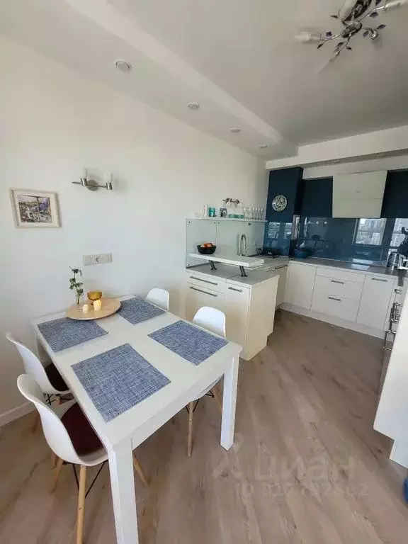 3-к кв. Татарстан, Казань ул. Сибирский Тракт, 23Б (80.0 м) - Фото 0