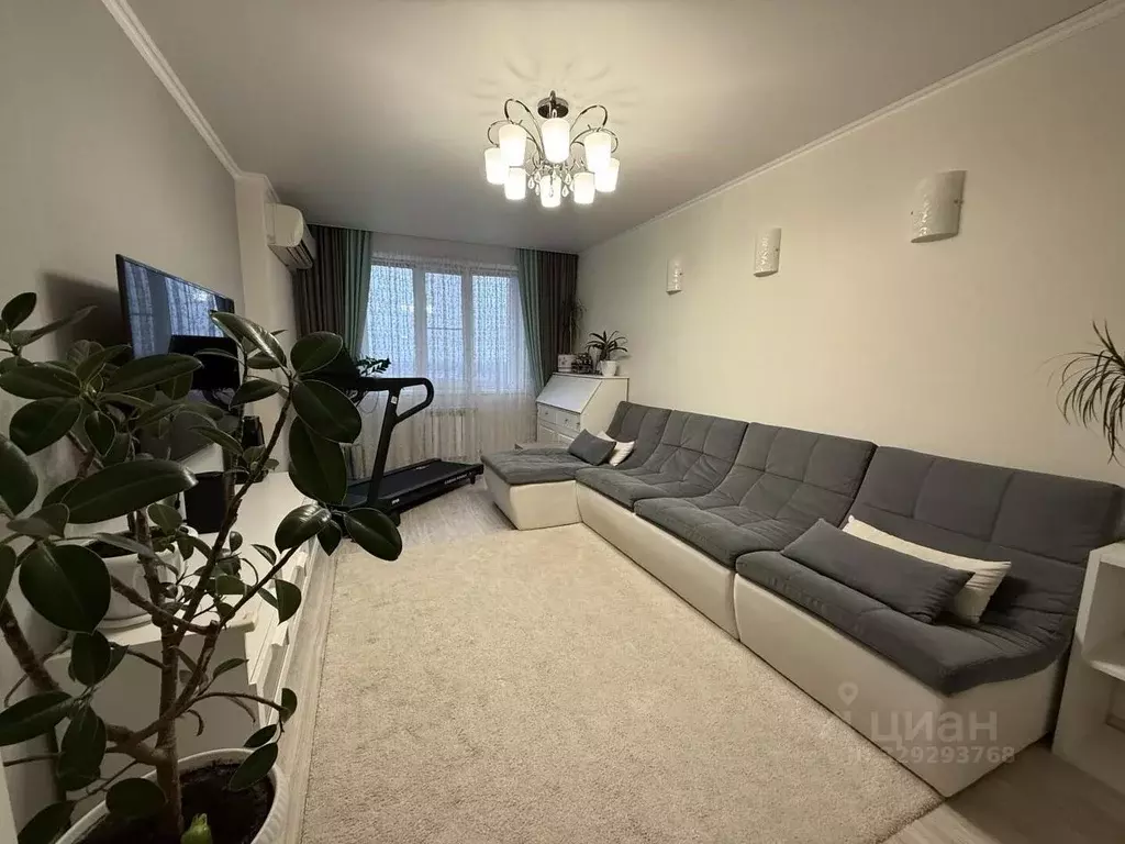 3-к кв. Татарстан, Казань ул. Зилантовская, 18 (90.0 м) - Фото 1