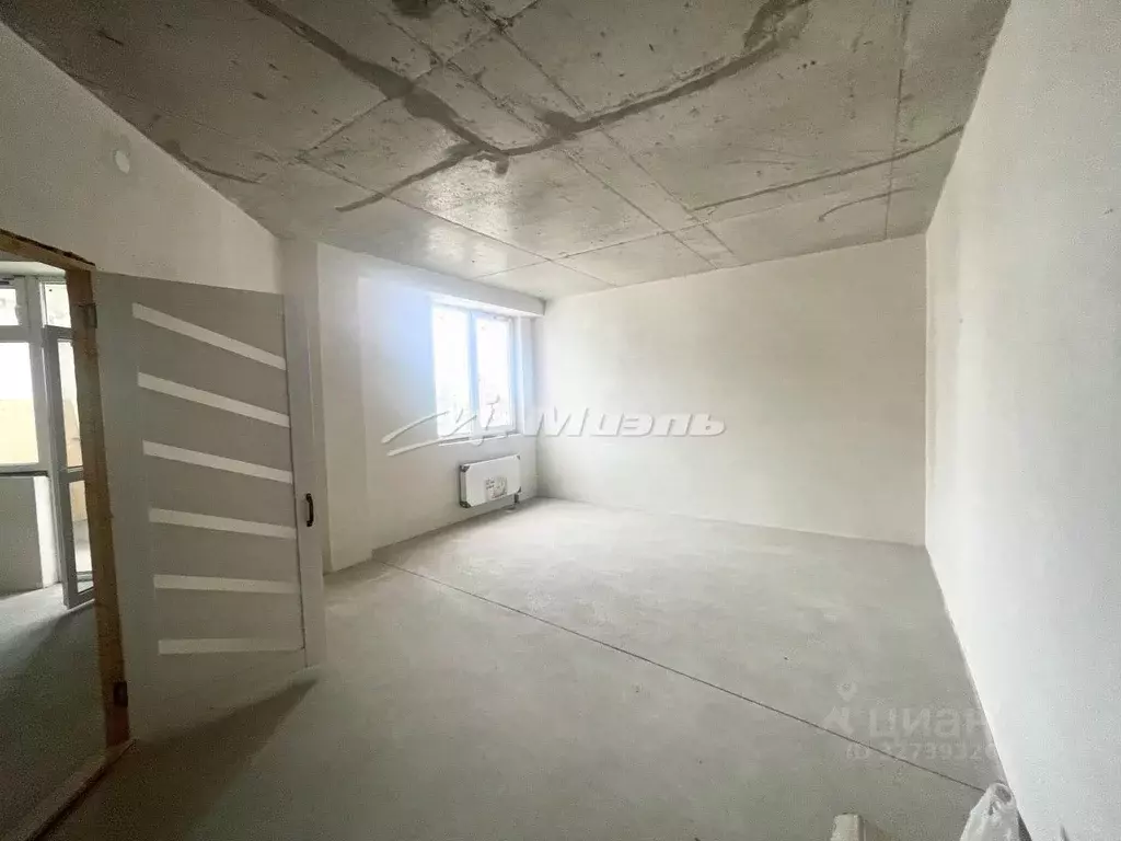 1-к кв. Крым, Симферополь ул. Батурина, 131 (39.3 м) - Фото 1