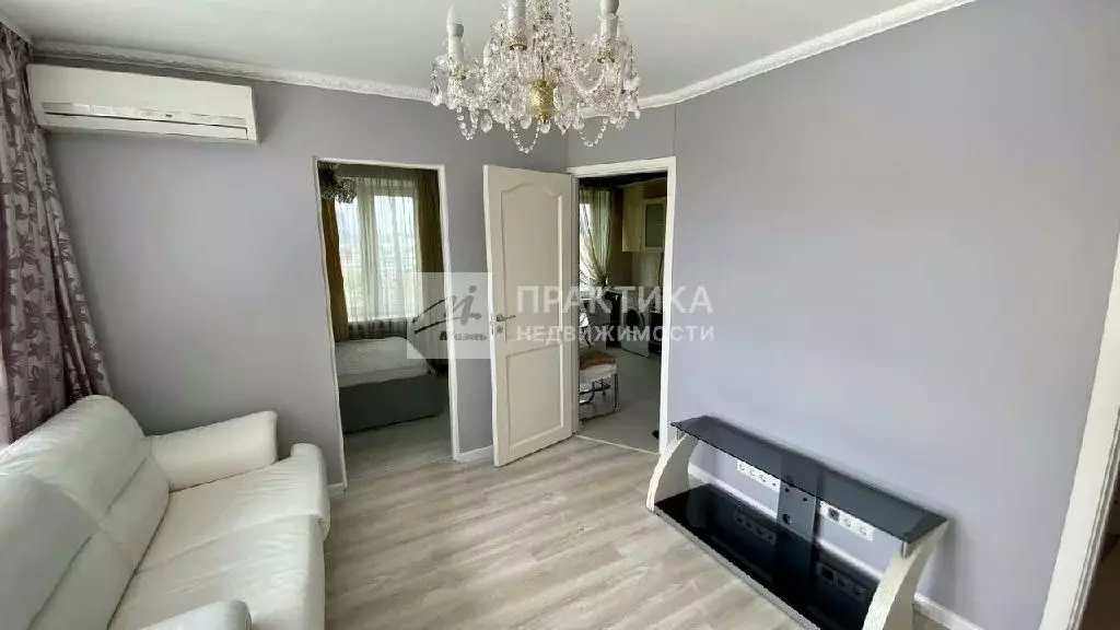 Продается 2-комнатная квартира - Фото 1