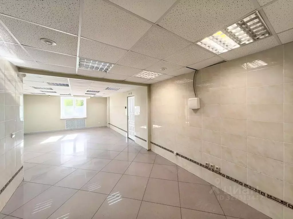 Помещение свободного назначения в Свердловская область, Екатеринбург ... - Фото 2