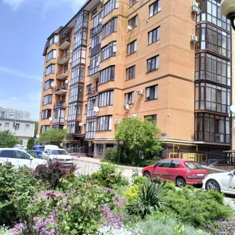 2-к кв. Ставропольский край, Пятигорск ул. Пестова, 13к1 (78.0 м) - Фото 0