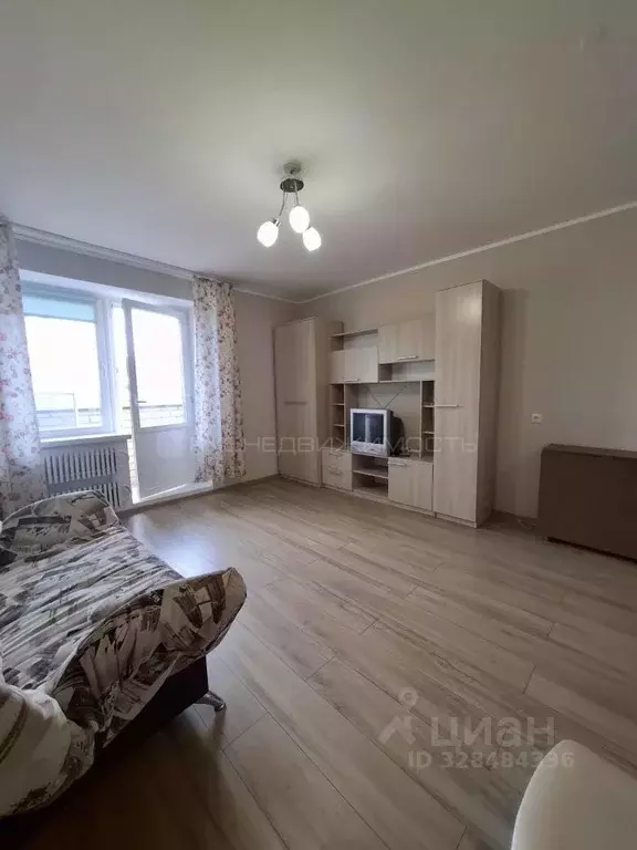 Студия Кировская область, Киров ул. Ленина, 184к3 (26.7 м) - Фото 1