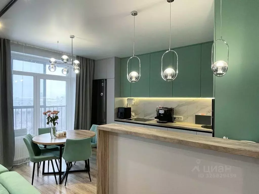 3-к кв. Пермский край, Пермь ул. Максима Горького, 45 (75.3 м) - Фото 1