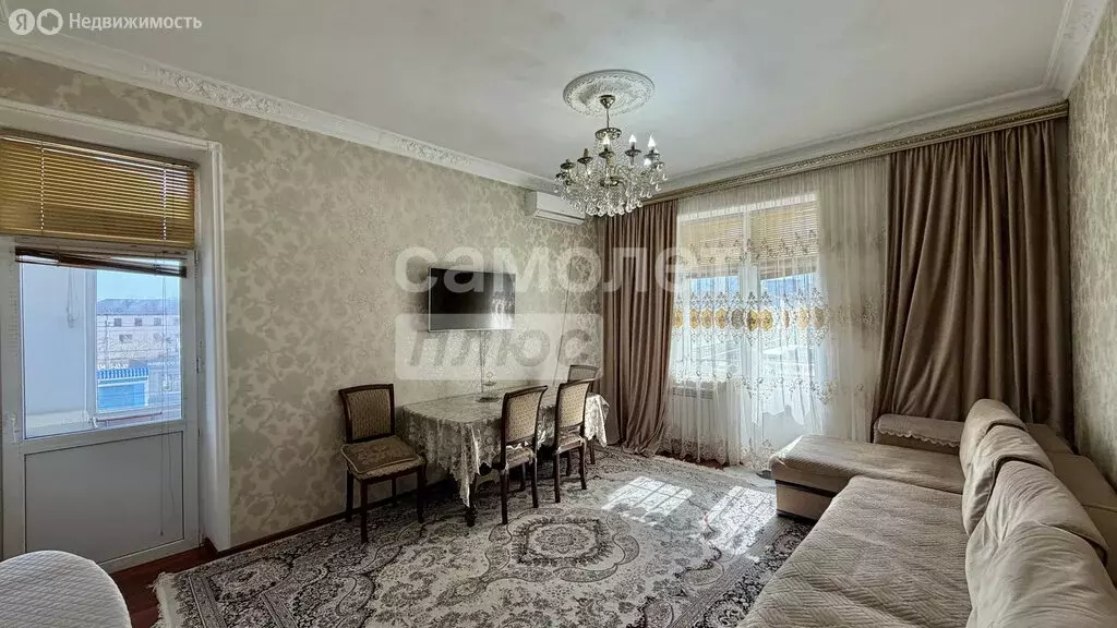 2-комнатная квартира: Махачкала, проспект Казбекова, 117А (57.1 м) - Фото 1