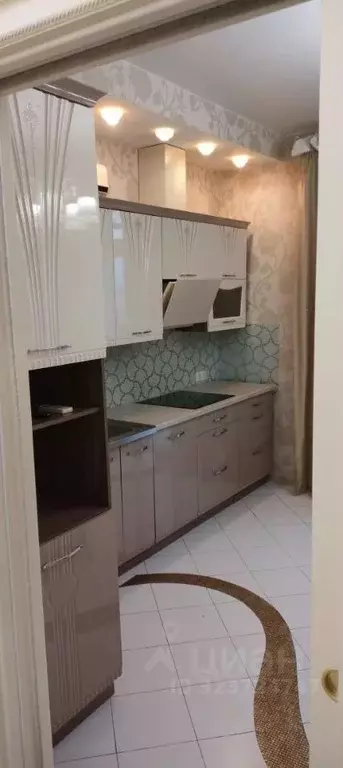 2-к кв. Хабаровский край, Хабаровск ул. Дзержинского, 64 (70.3 м) - Фото 1