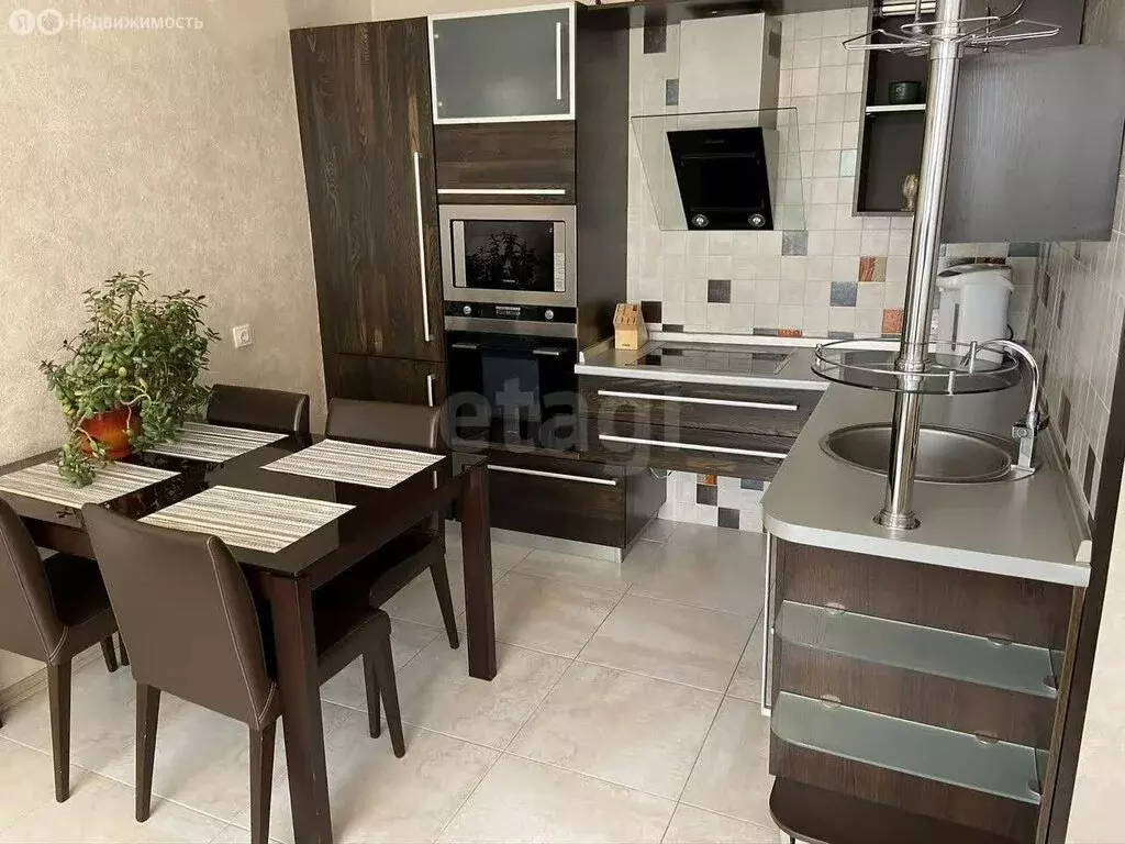 2-комнатная квартира: Иркутск, Байкальская улица, 244/2 (50.6 м) - Фото 2