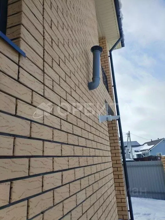 Дом в Тюменская область, Тюмень проезд Сочинский (158 м) - Фото 1