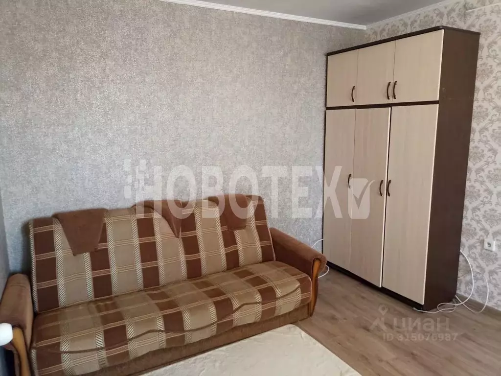 1-к кв. Краснодарский край, Крымск Надежда мкр, ул. Надежды (36.0 м) - Фото 1