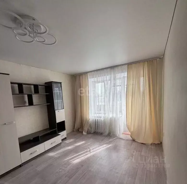 1-к кв. Башкортостан, Бирск ул. 8 Марта, 38А (32.5 м) - Фото 1