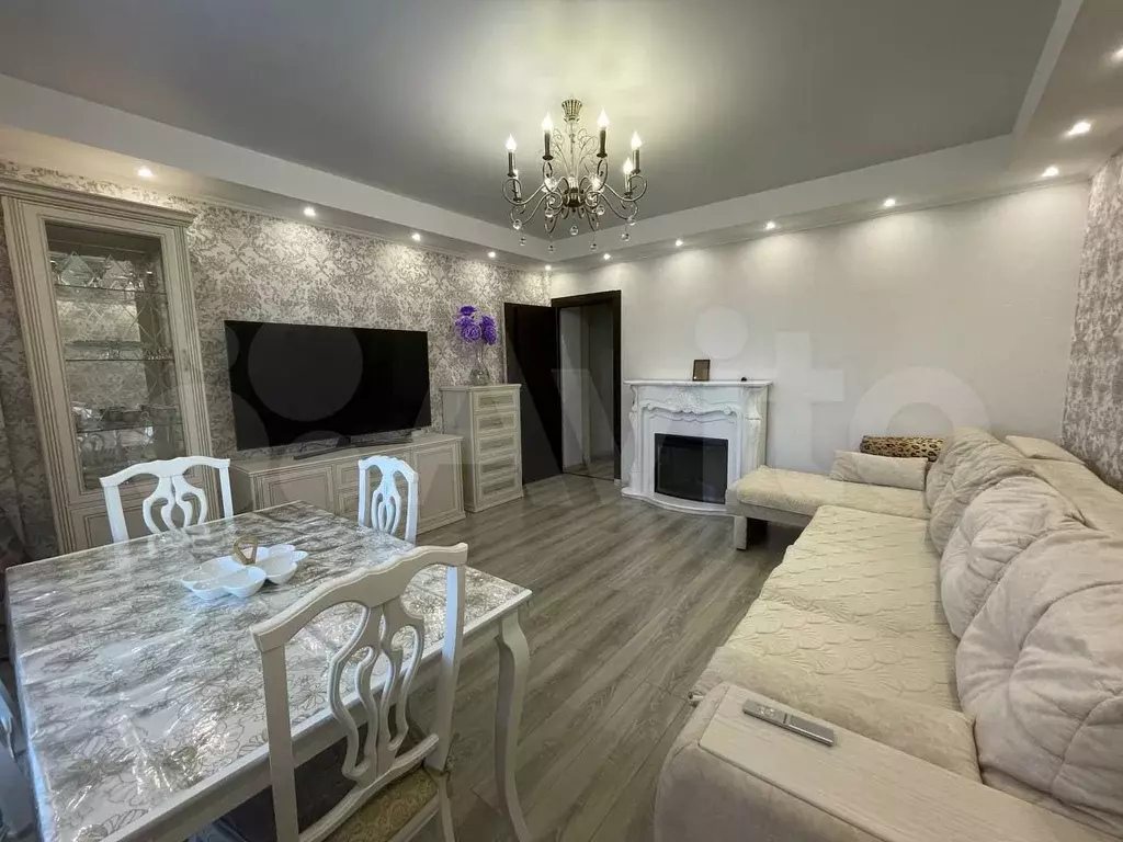 3-к. квартира, 110 м, 5/18 эт. - Фото 0