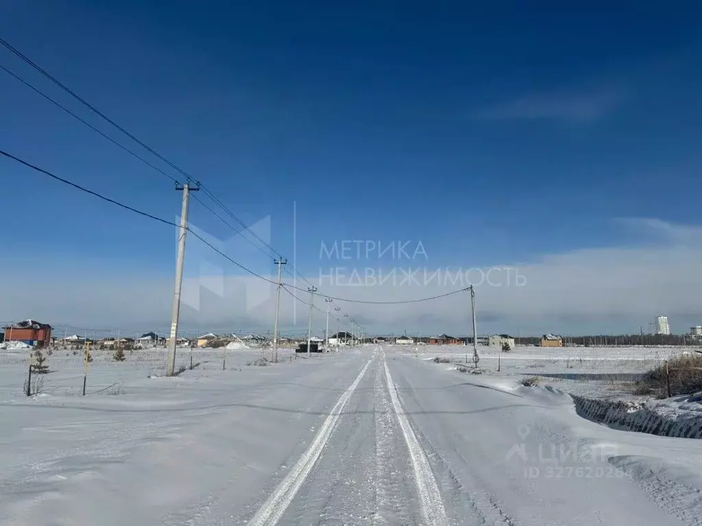 Участок в Тюменская область, Тюменский муниципальный округ, д. ... - Фото 1