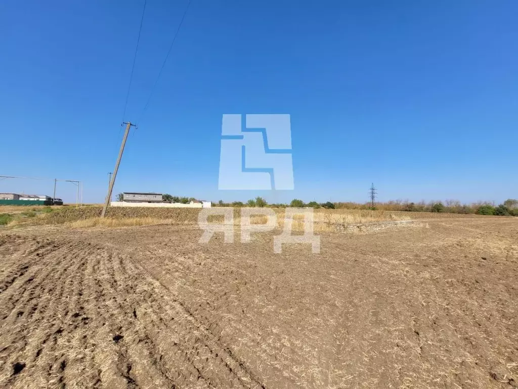 Участок в Ростовская область, Неклиновский район, Платовское с/пос, с. ... - Фото 1