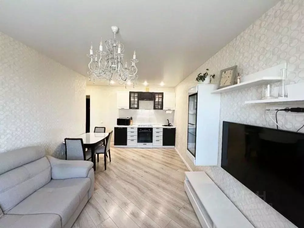 2-к кв. Иркутская область, Иркутск Байкальская ул., 305 (50.0 м) - Фото 1