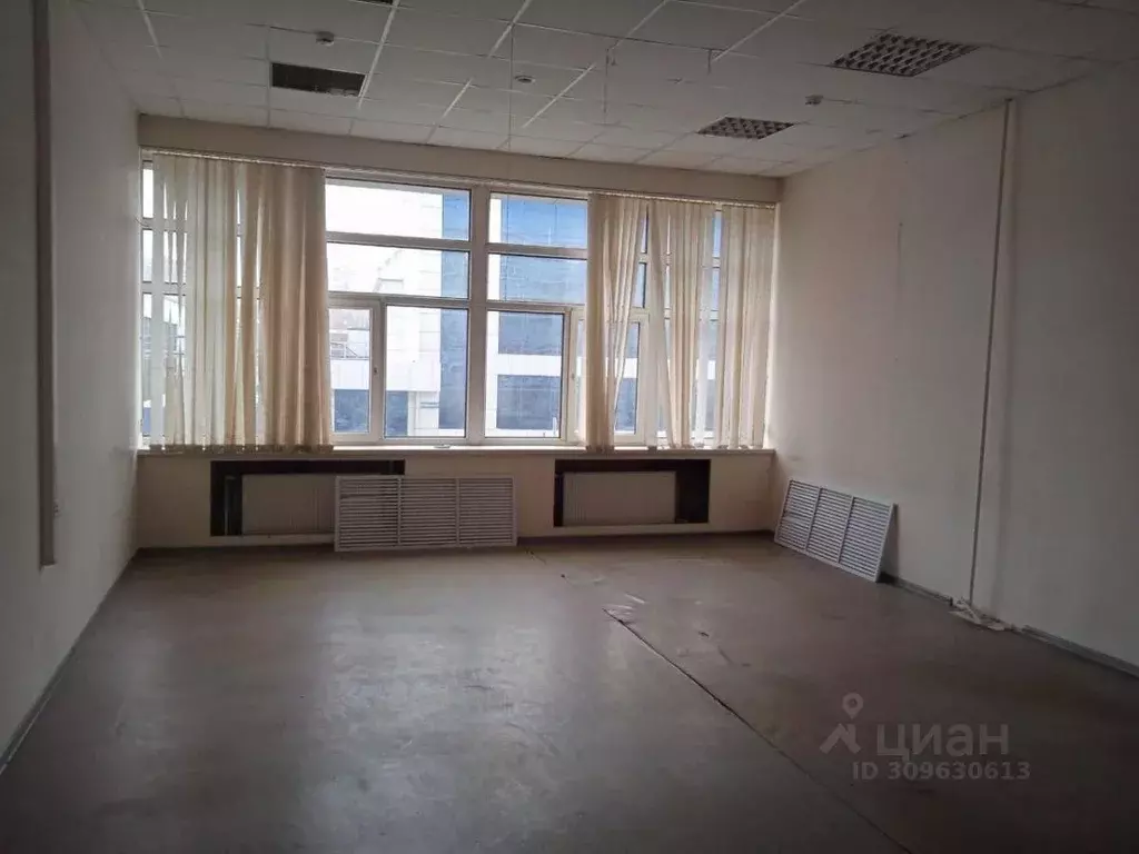 Офис в Удмуртия, Ижевск ул. Телегина, 30 (50 м) - Фото 1