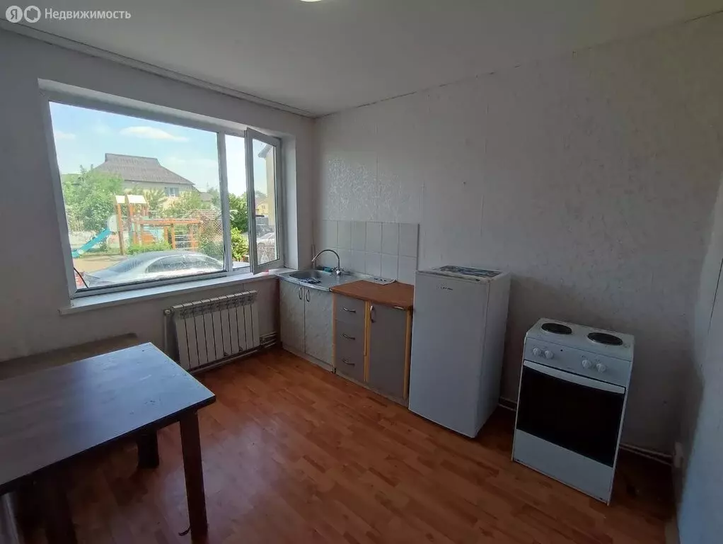 1-комнатная квартира: Арамиль, улица Ленина, 16А (42 м) - Фото 0