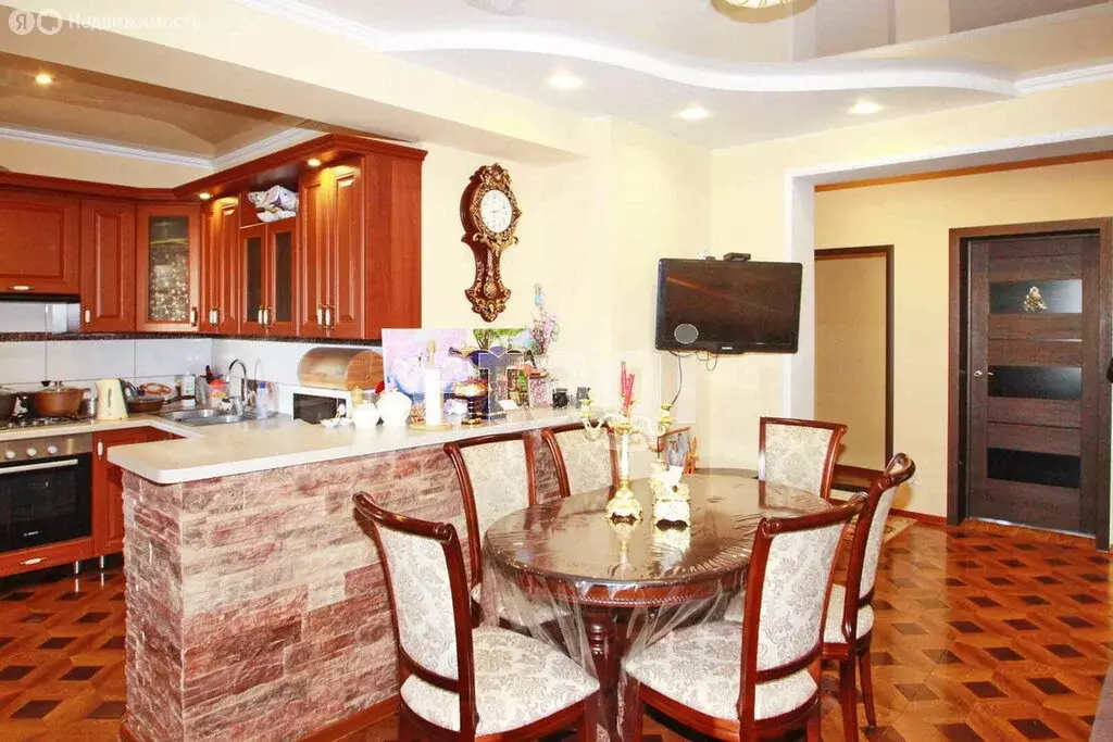 3-комнатная квартира: Ялуторовск, улица Ленина, 46 (60.6 м) - Фото 1