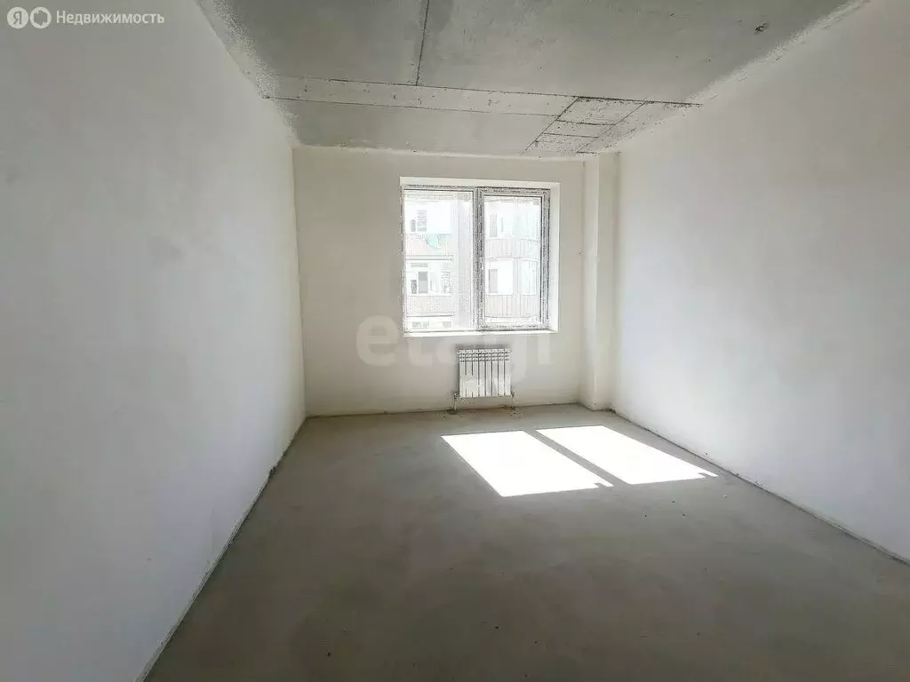 2-комнатная квартира: Ставрополь, улица Кирина, 32 (71.5 м) - Фото 0