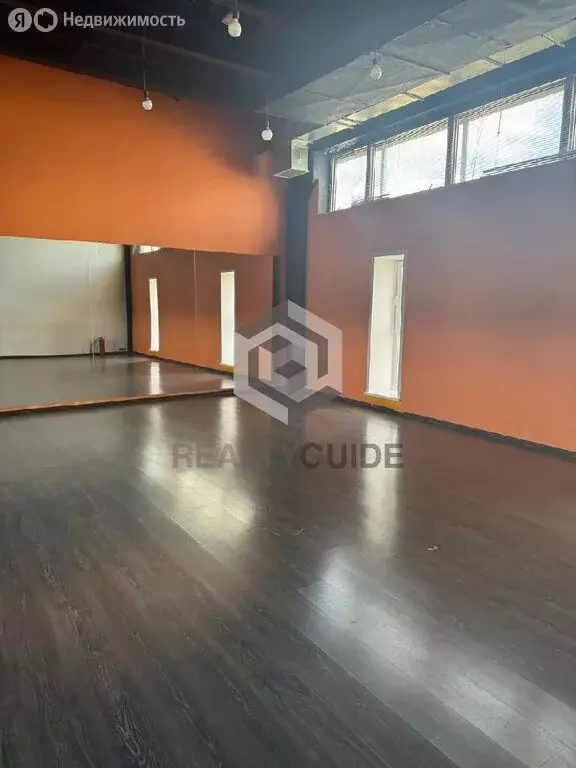 Офис (1241.7 м) - Фото 1