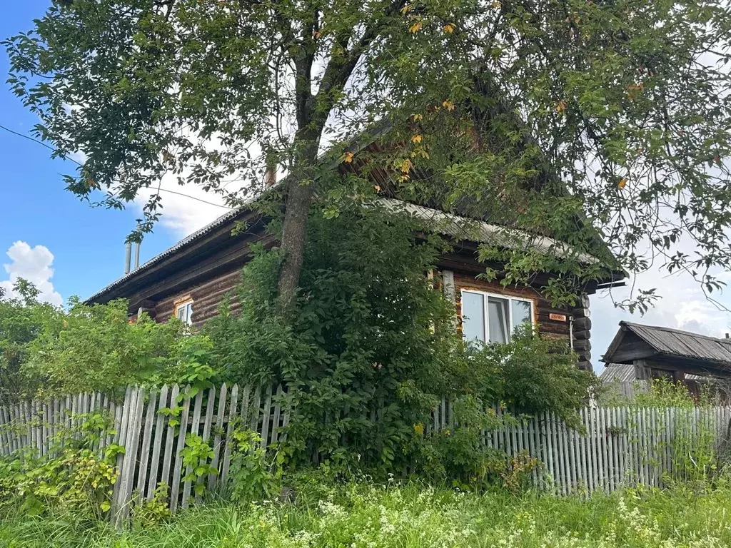 Дом в Удмуртия, Вавожский район, с. Какмож Нагорная ул., 11 (56 м) - Фото 0