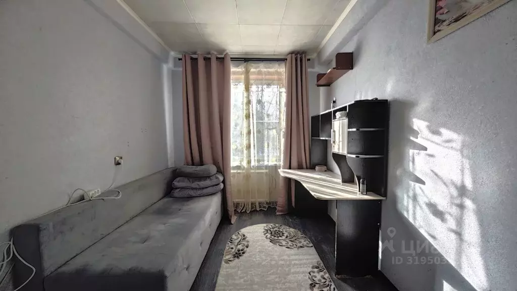 Комната Санкт-Петербург Поэтический бул., 5 (10.0 м) - Фото 0