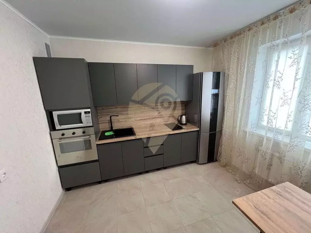 1-к кв. Белгородская область, Старый Оскол Степной мкр, 33В (47.0 м) - Фото 2