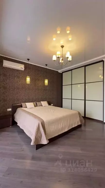 4-к кв. Татарстан, Казань ул. Габдуллы Кариева, 10 (130.0 м) - Фото 1