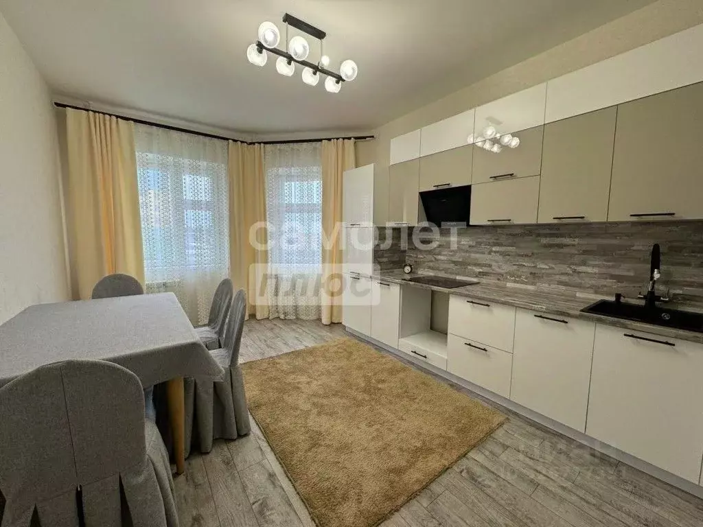 2-к кв. Ханты-Мансийский АО, Нижневартовск Интернациональная ул., 1к2 ... - Фото 1