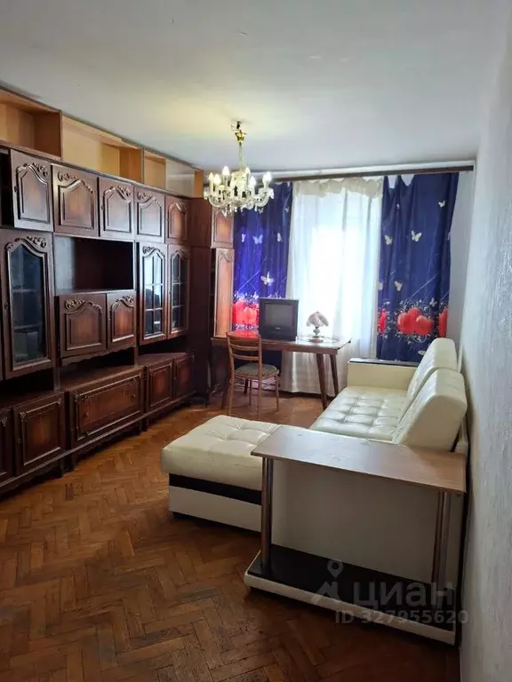 2-к кв. Московская область, Лобня ул. Чкалова, 5 (42.0 м) - Фото 1