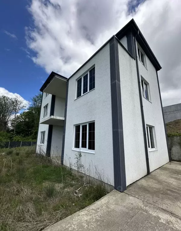 Дом в Краснодарский край, Сочи городской округ, с. Черешня  (234 м) - Фото 2