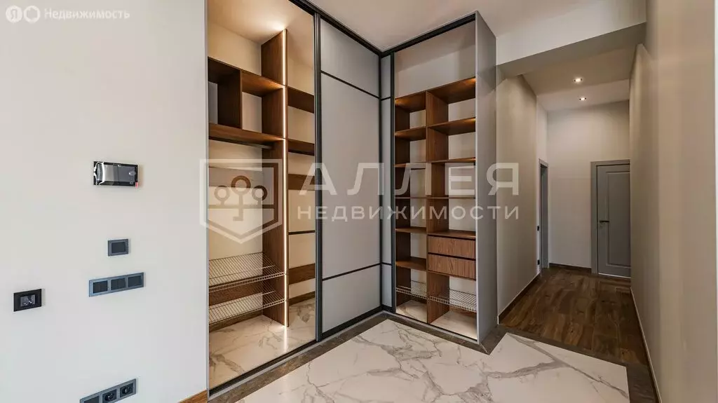 Дом в Московская область, муниципальный округ Истра (290 м) - Фото 1