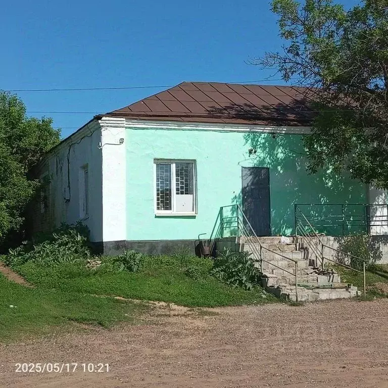 Склад в Оренбургская область, Оренбург с. Краснохолм, ул. Калинина, 25 ... - Фото 1