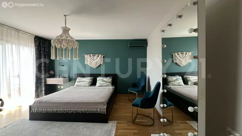 5-комнатная квартира: Ялта, улица Свердлова, 48 (240 м) - Фото 0