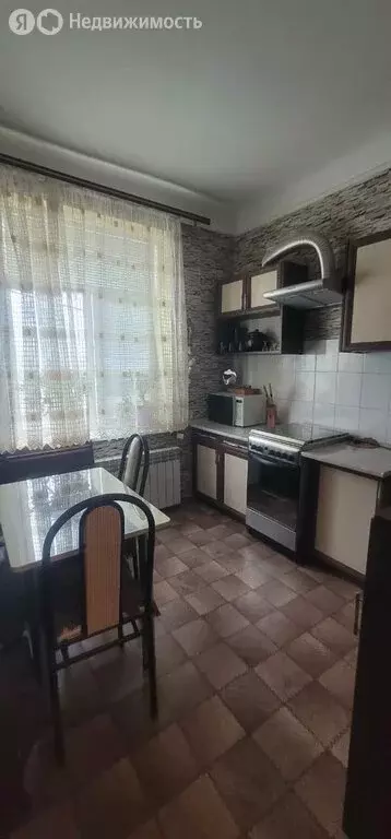 2-комнатная квартира: Керчь, переулок Юннатов (54 м) - Фото 1