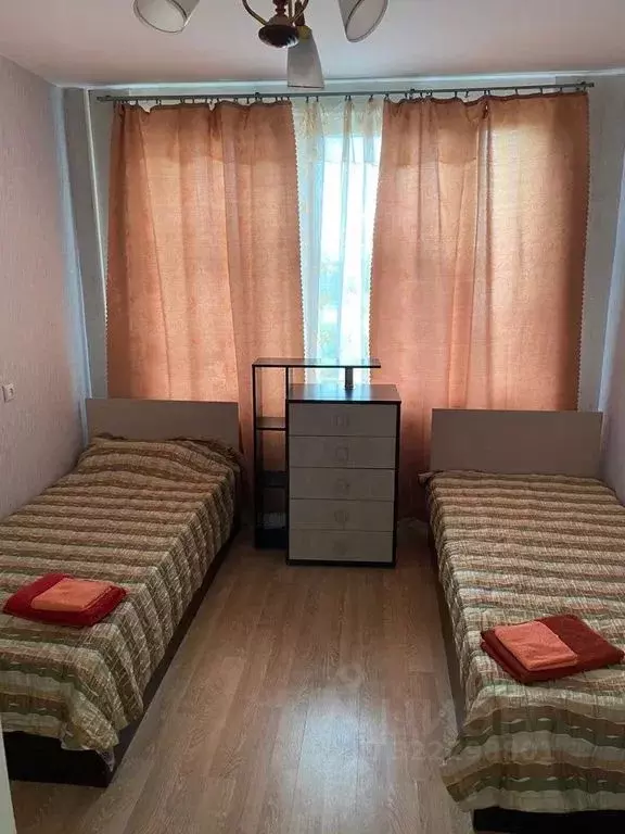 2-к кв. Ленинградская область, Кингисепп 1-я линия, 8 (65.0 м) - Фото 1